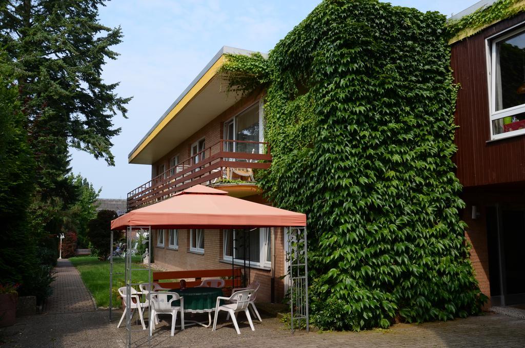 Haus Charlotte Hotel Bad Nenndorf Esterno foto