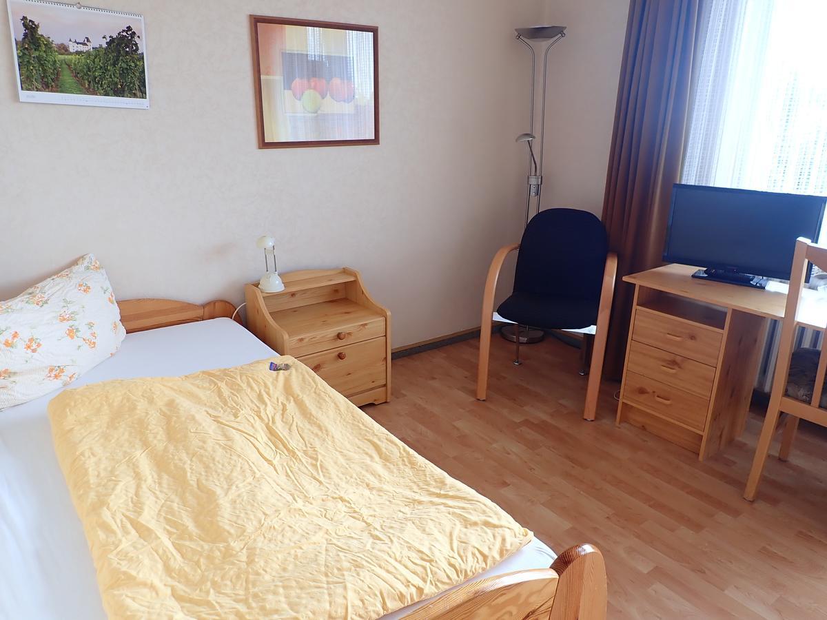 Haus Charlotte Hotel Bad Nenndorf Esterno foto